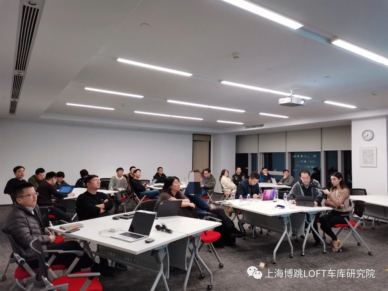 商丘杭州LOFT车库专题会
